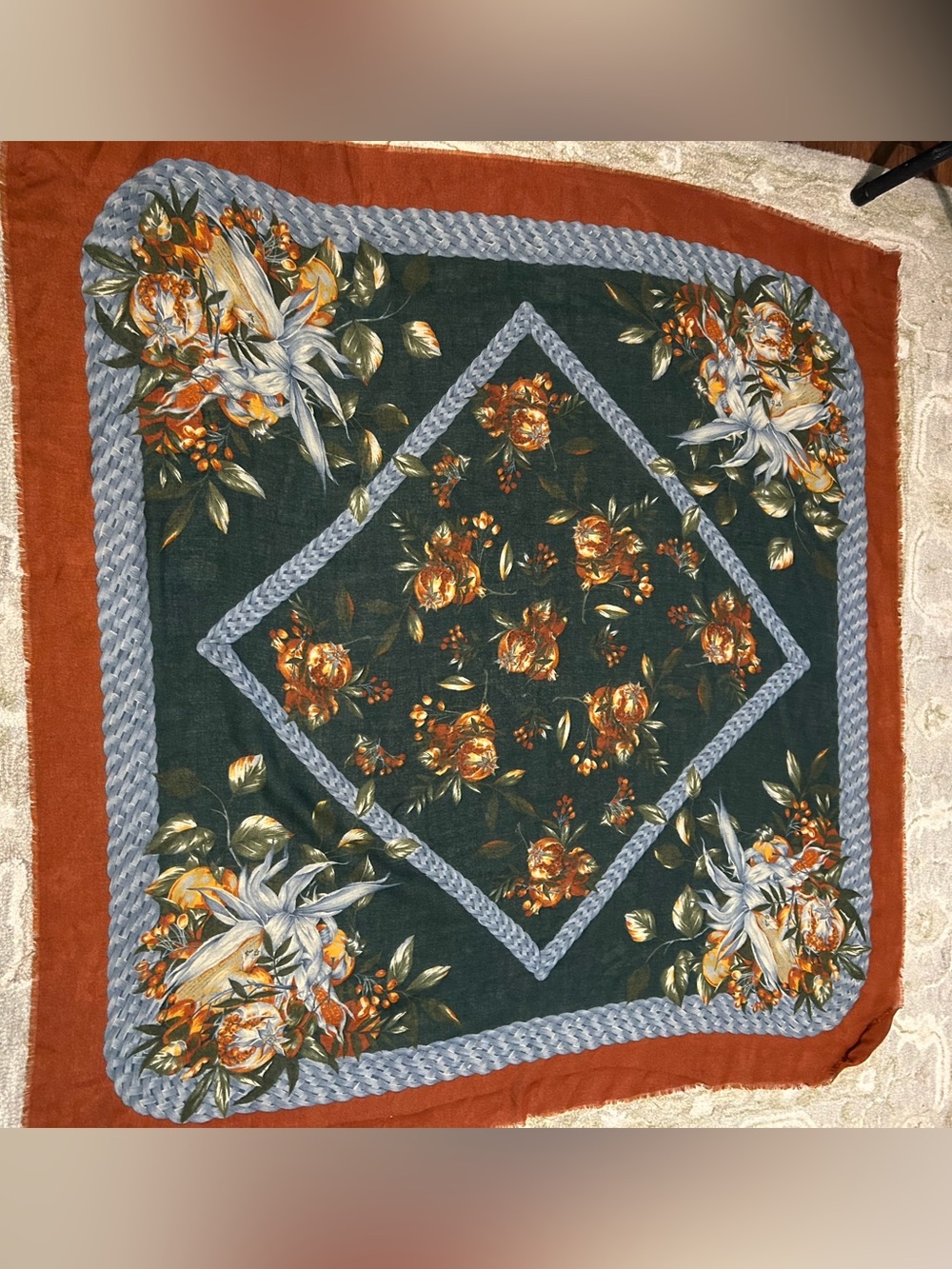 women’s printed scarf